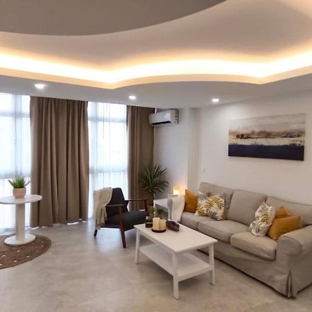 Piso Malaga Cerca Playaアパートメント エクステリア 写真