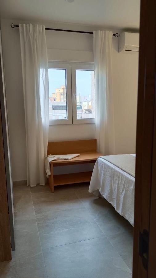 Piso Malaga Cerca Playaアパートメント エクステリア 写真